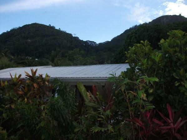Marl Self Catering Villa Pointe La Rue Exterior photo